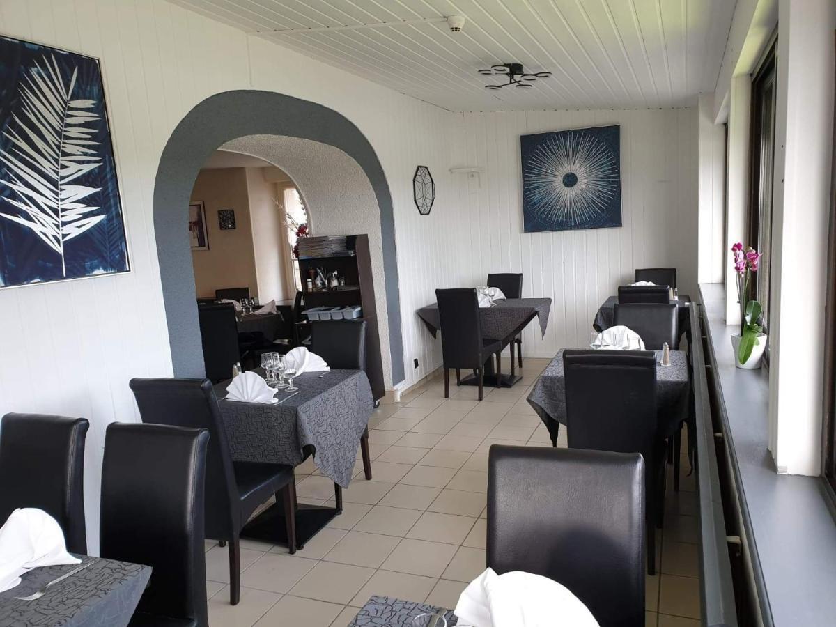 Les Appartements De La B Saint-Benoît-des-Ondes Extérieur photo