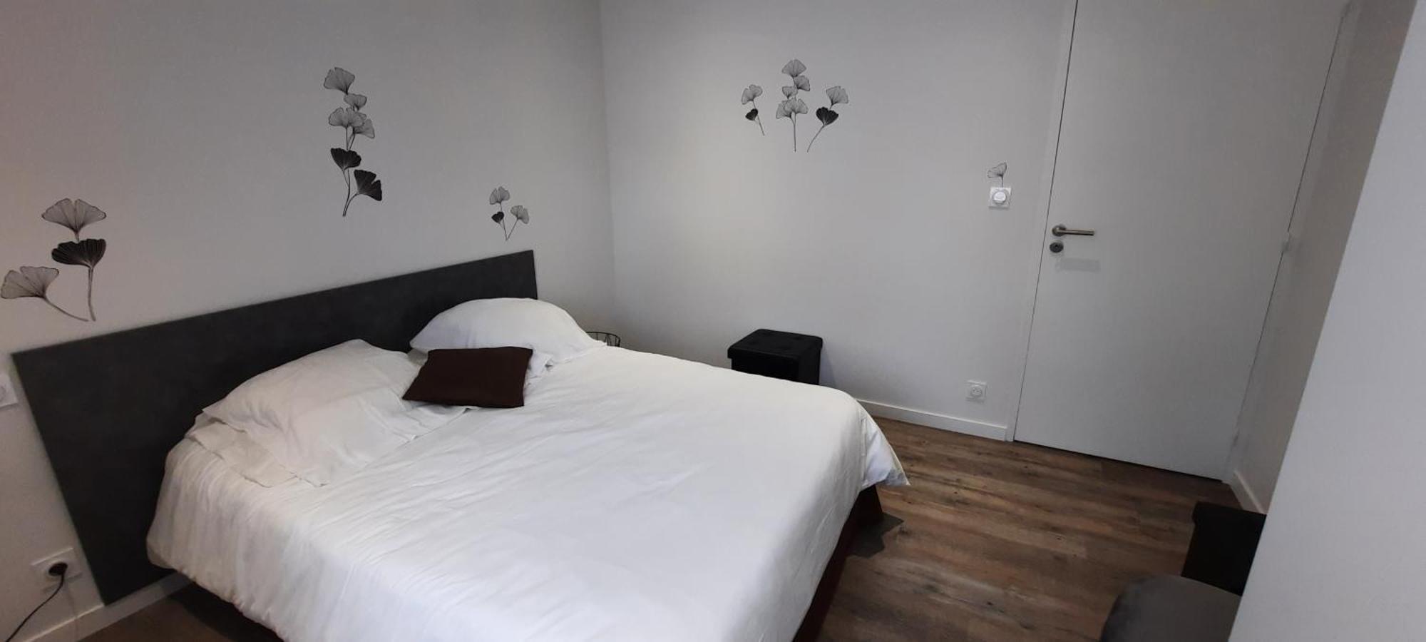 Les Appartements De La B Saint-Benoît-des-Ondes Extérieur photo