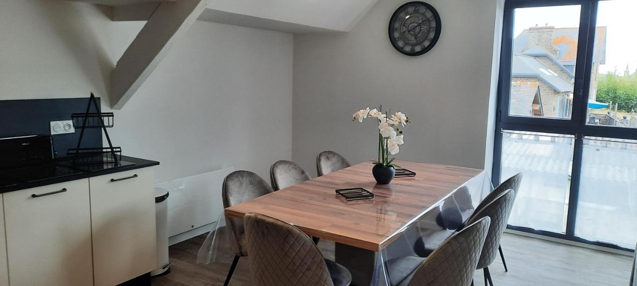 Les Appartements De La B Saint-Benoît-des-Ondes Extérieur photo
