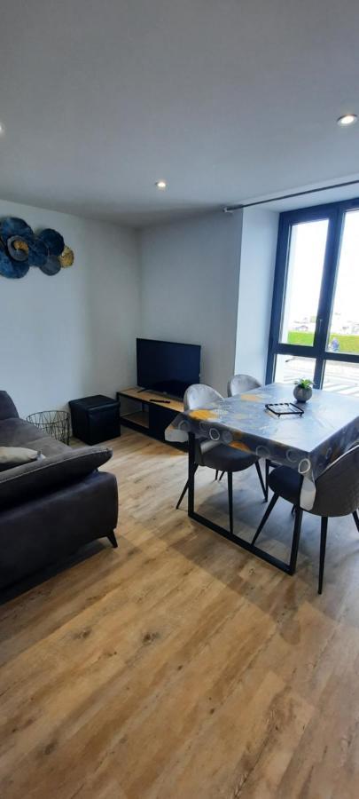 Les Appartements De La B Saint-Benoît-des-Ondes Extérieur photo