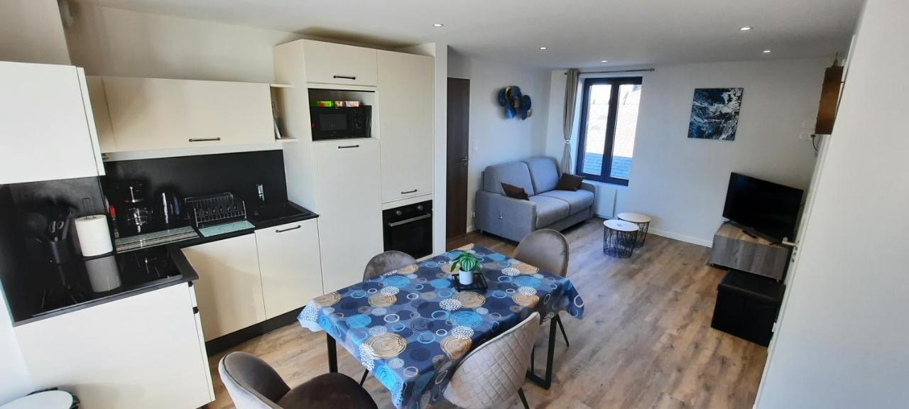 Les Appartements De La B Saint-Benoît-des-Ondes Extérieur photo