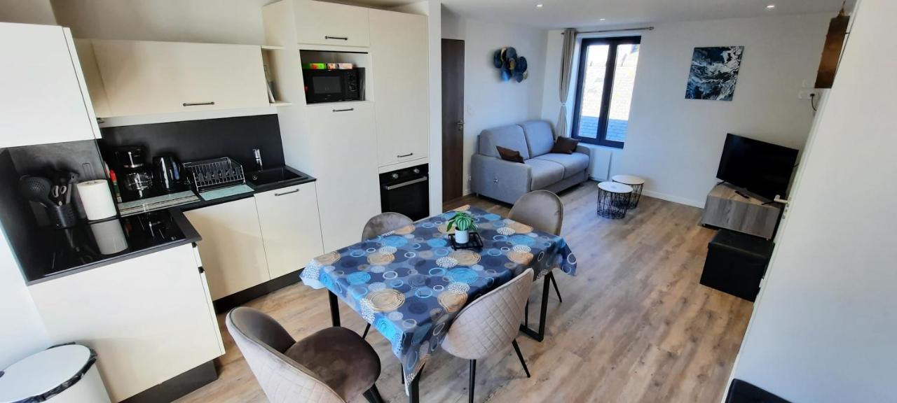 Les Appartements De La B Saint-Benoît-des-Ondes Extérieur photo